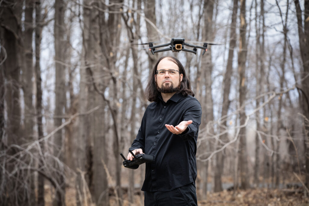 Faire le tour d’une montagne… en une seule prise de drone